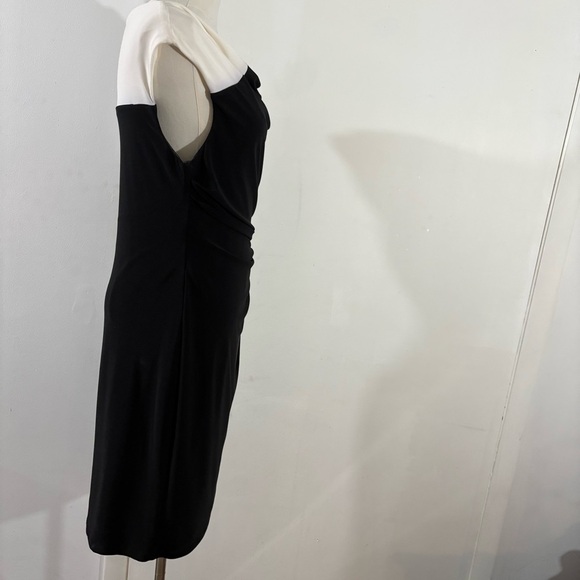Lauren Ralph Lauren Ruched Sleeveless Dress Black White Size 8P Classic Stretch - Picture 4 of 13